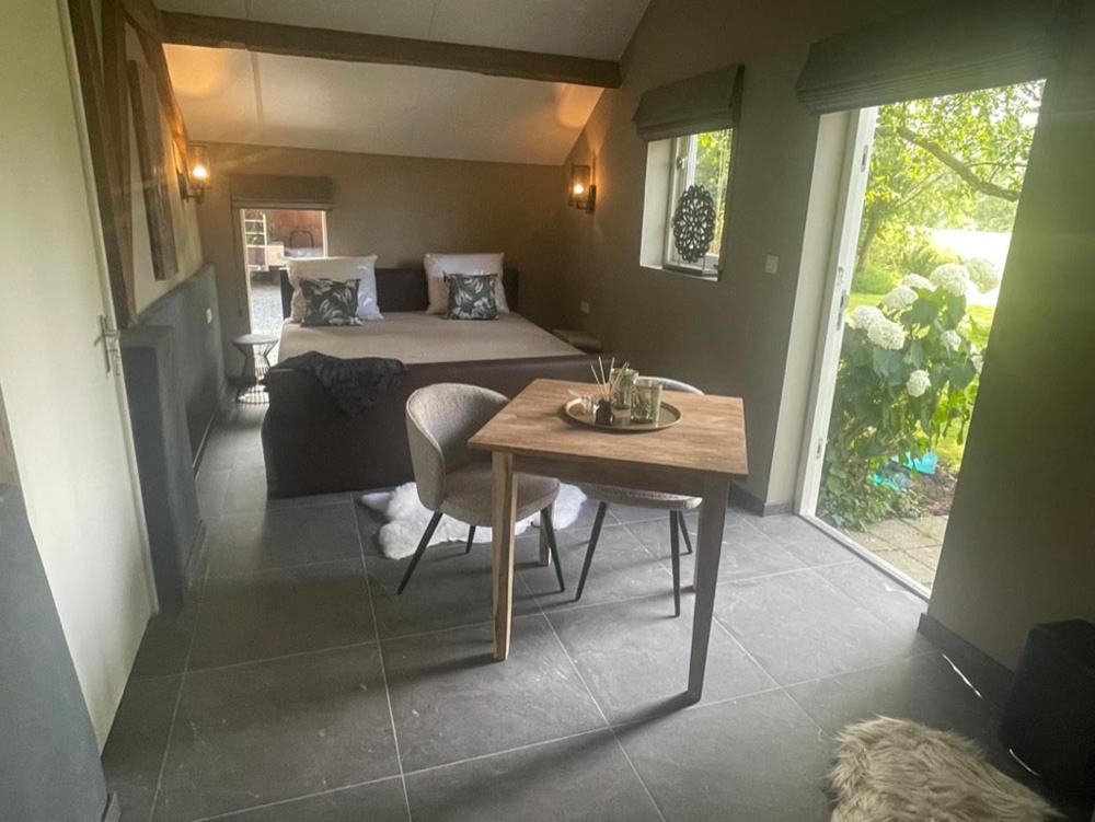 Bed & Breakfast+ De Kooimolen Dreumel 外观 照片
